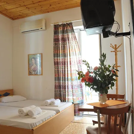 Armonia Apartment *